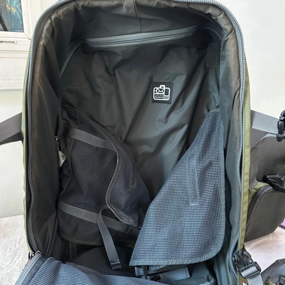 Eagle Creek 3 Piece Travel Set Switchback MAX ES22 w/backpack & CarryOn ES Tote
